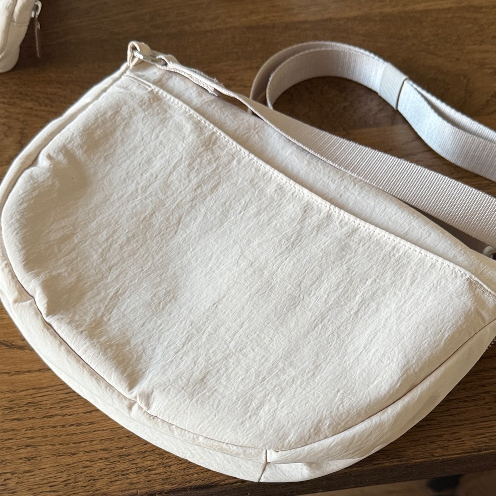 Lululemon All Night Festival White Crossbody Bag - Picture 6 of 12
